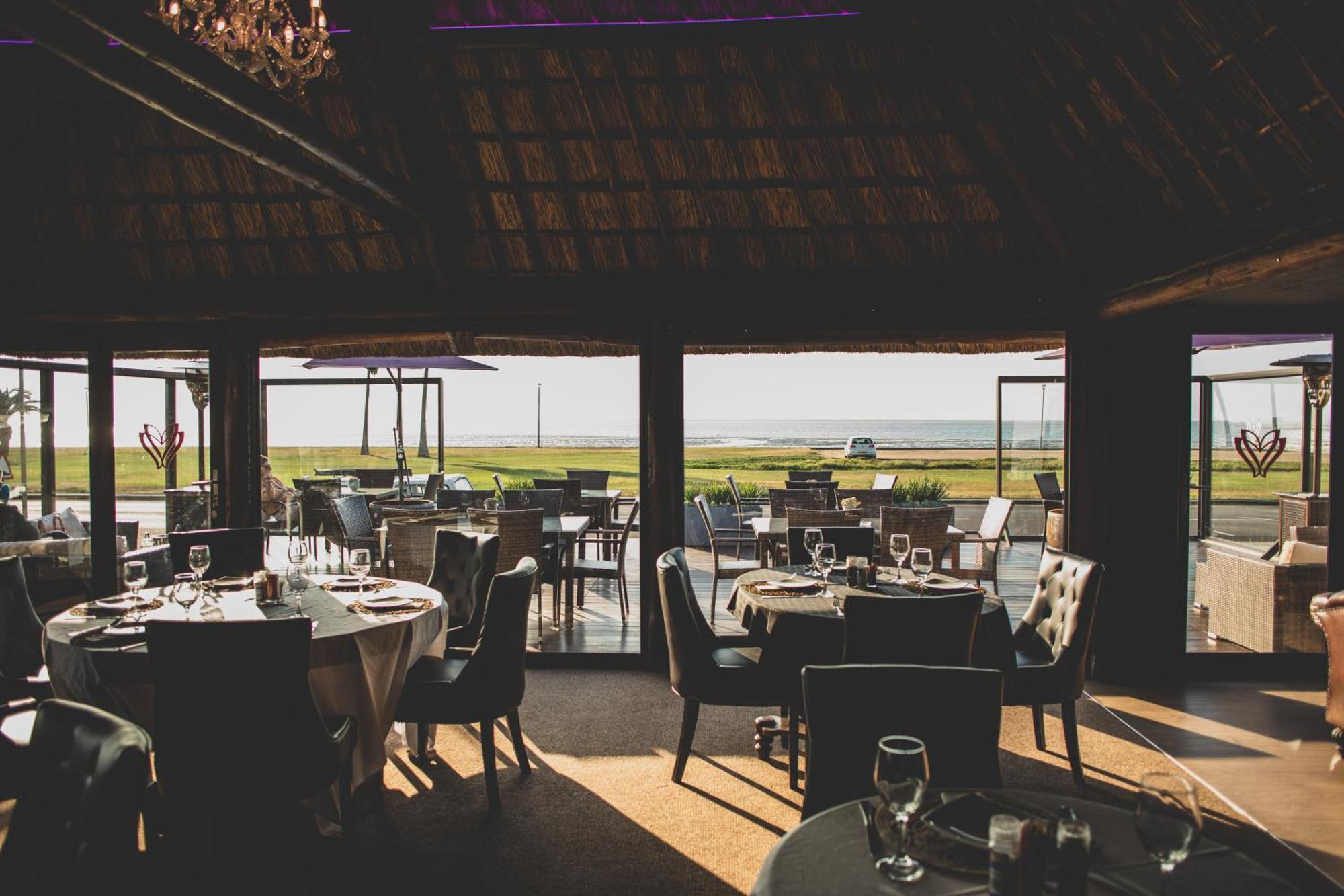 Iris Boutique Hotel Walvis Bay Extérieur photo
