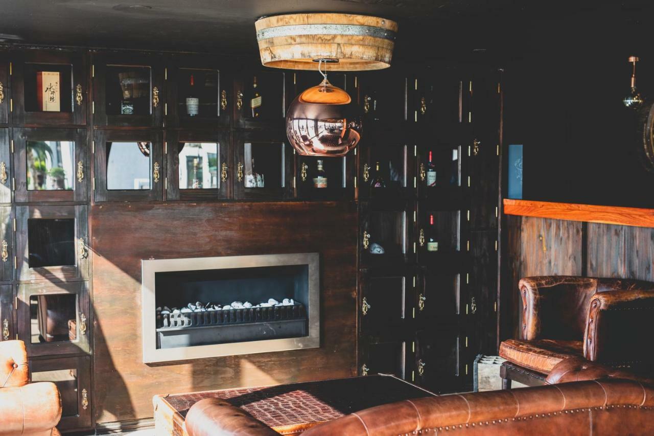 Iris Boutique Hotel Walvis Bay Extérieur photo